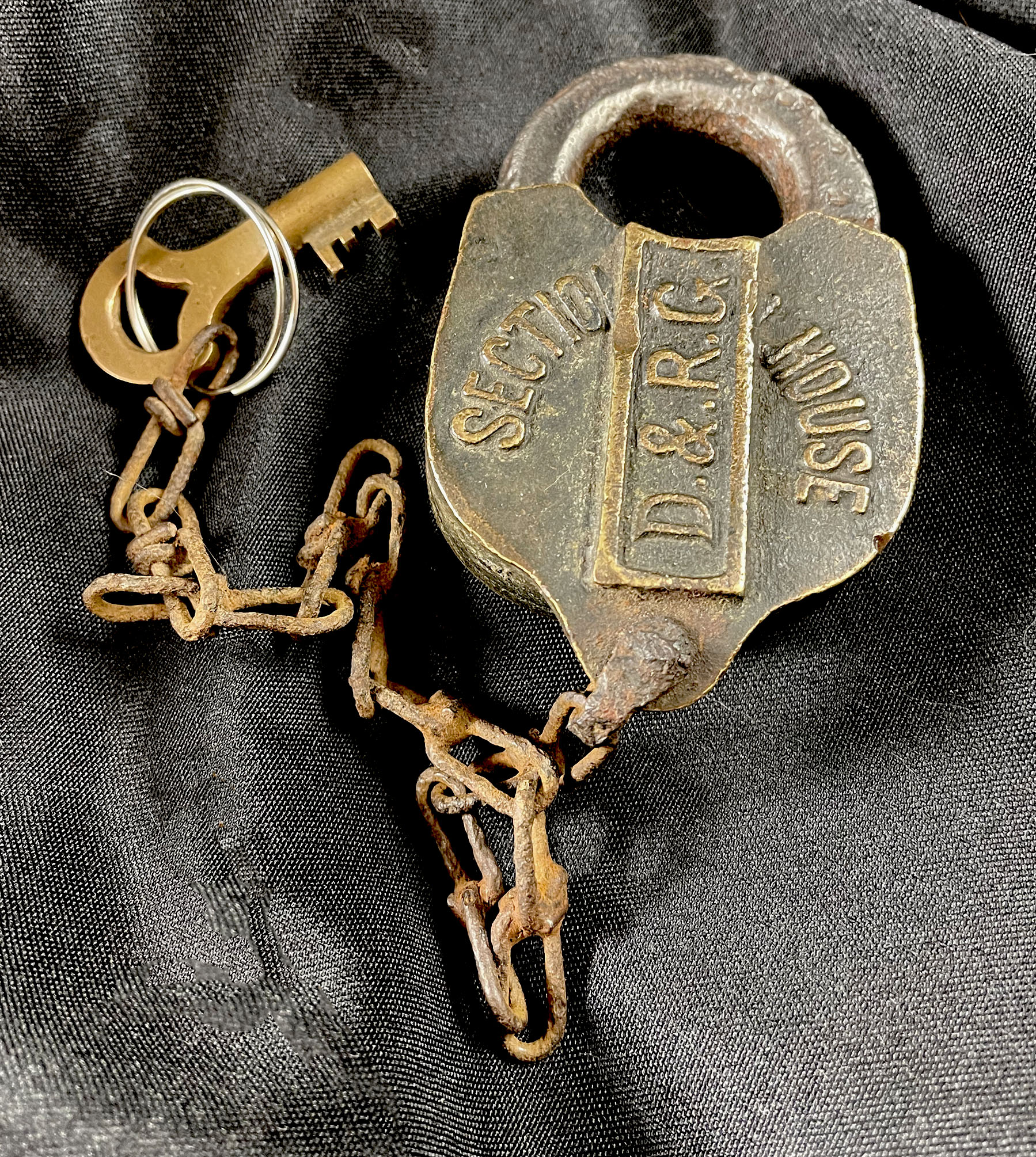 DENVER & RIO GRANDE RAILROAD brass antique Section House lock with key 1910