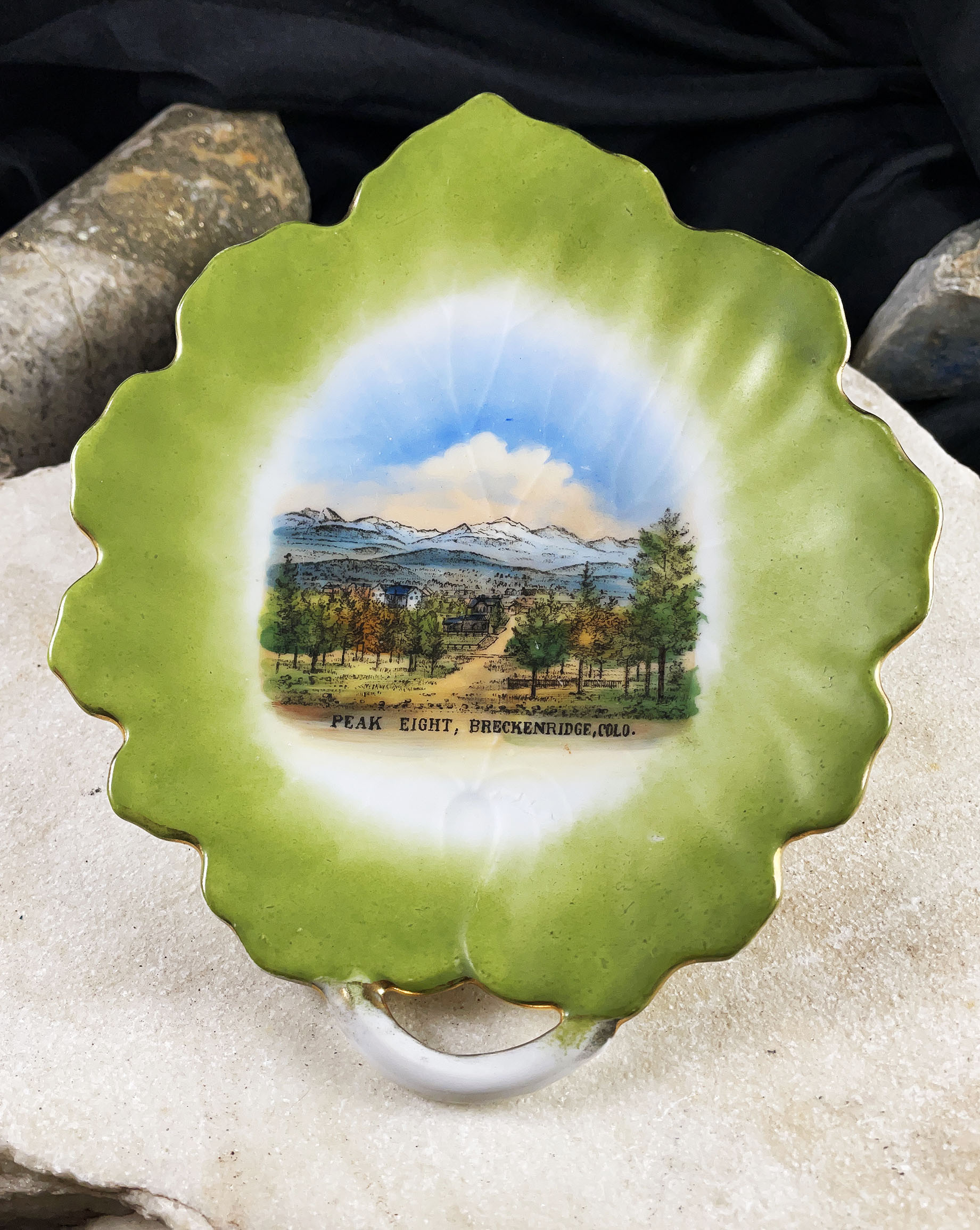 PEAK EIGHT BRECKENRIDGE SUMMIT COUNTY COLORADO souvenir plate 1900